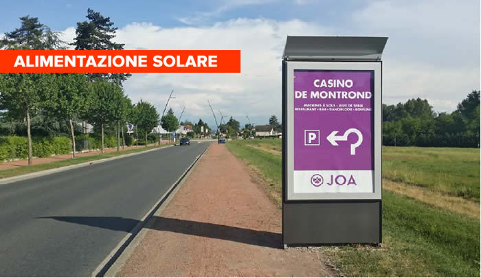 Totem affissioni con alimentazione solare